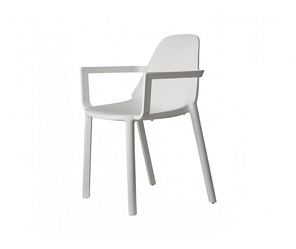 PIÙ A chair